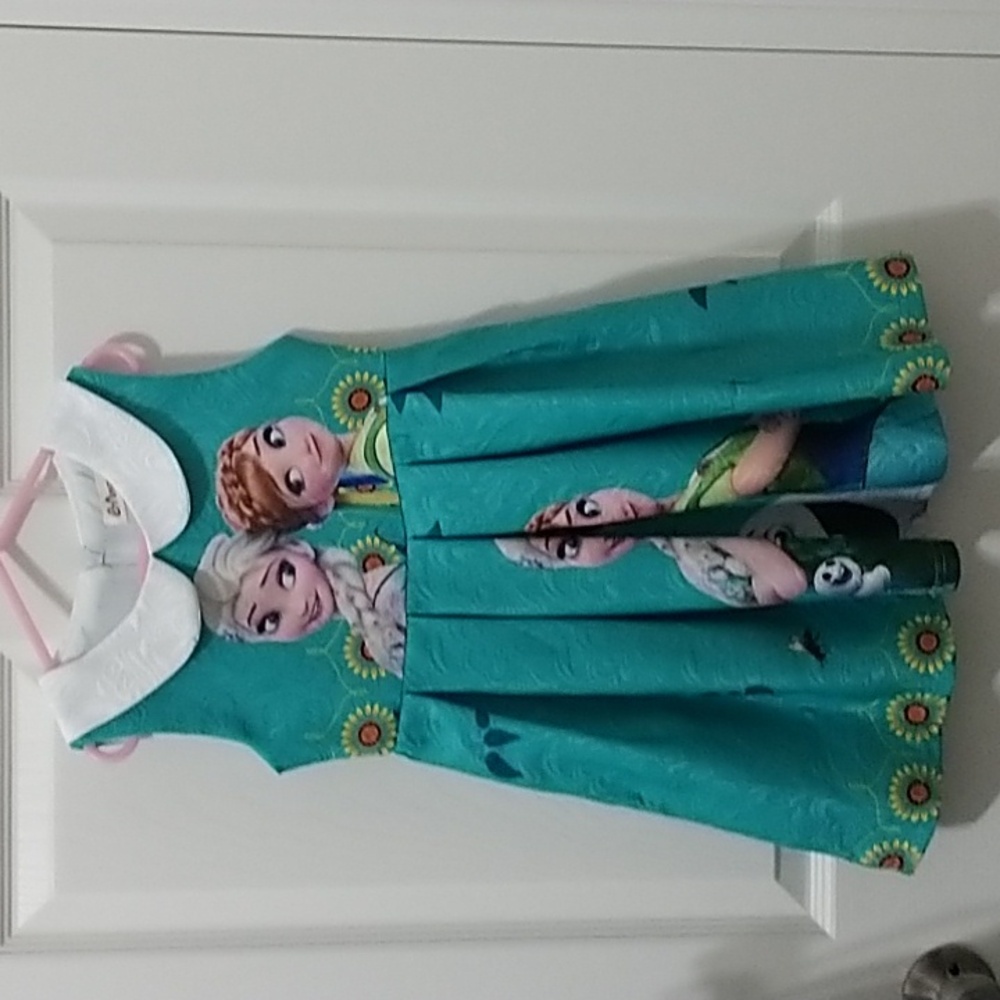 Anna & Elsa Everyday Dress (pre-loved) size 6X/120cm